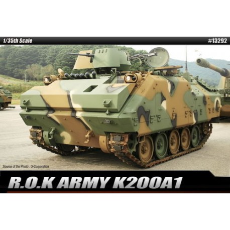 rok army K200A1 1/35 academy 13292